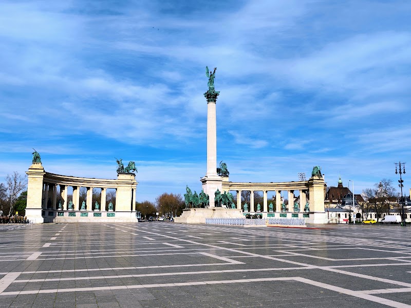 Heroes' Square, Budapest