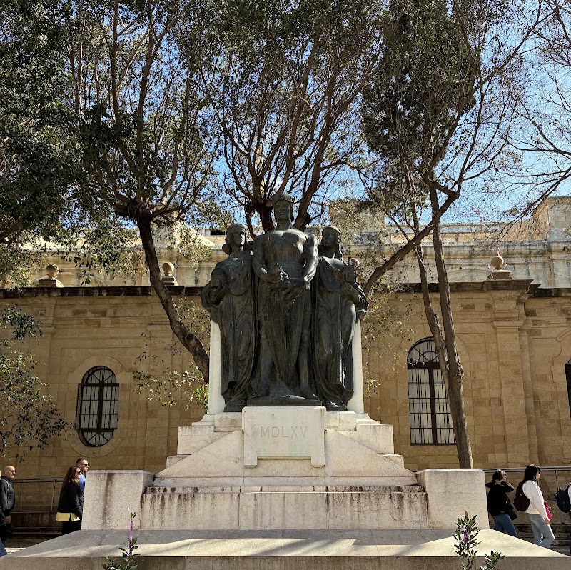 Memorial, Valletta