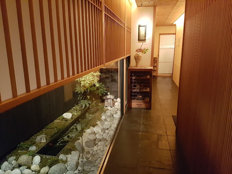 Kagurazaka Ishikawa, Tokyo