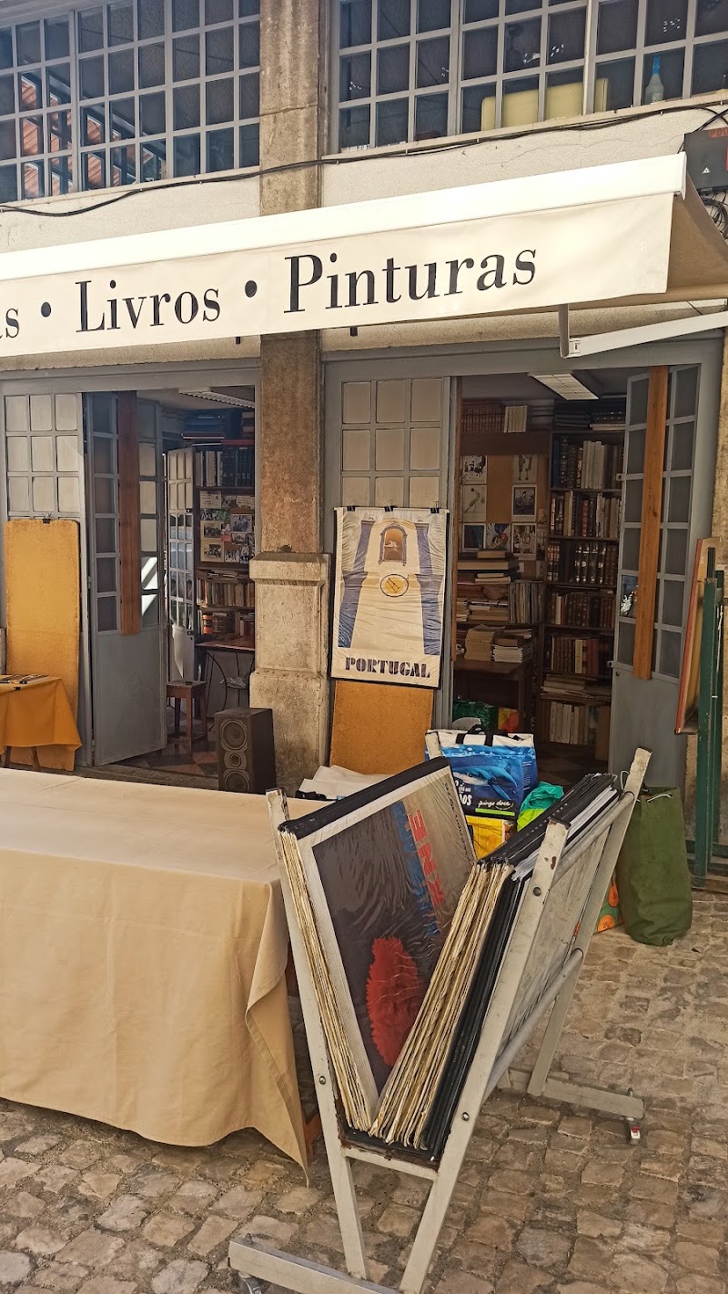 Feira da Ladra, Lisbon