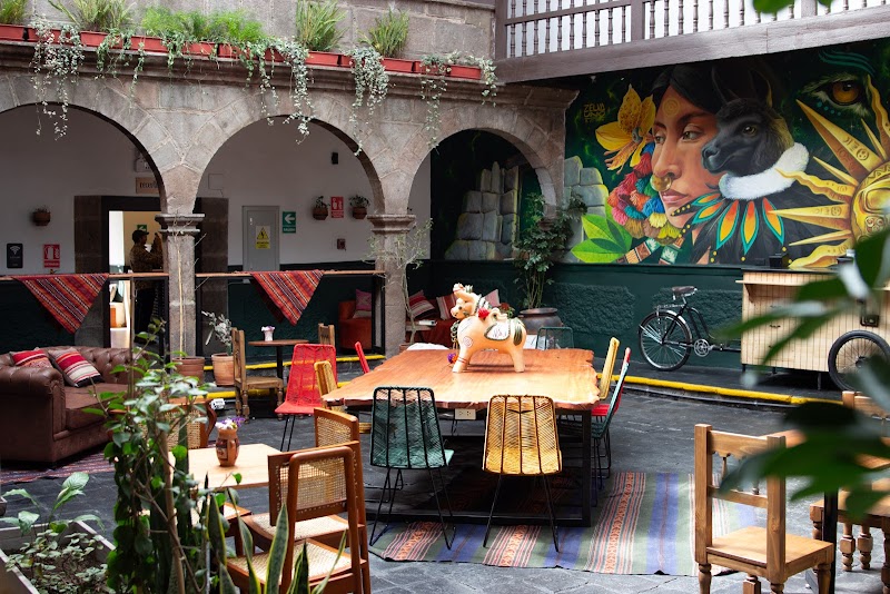 Black Llama Coffee, Cusco
