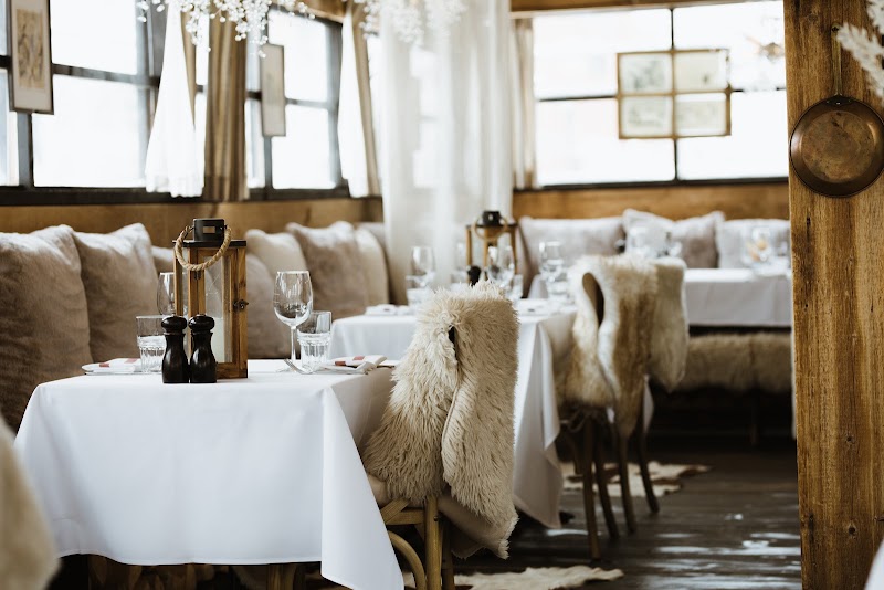 French Alpine Bistro - Crêperie du Village, Aspen