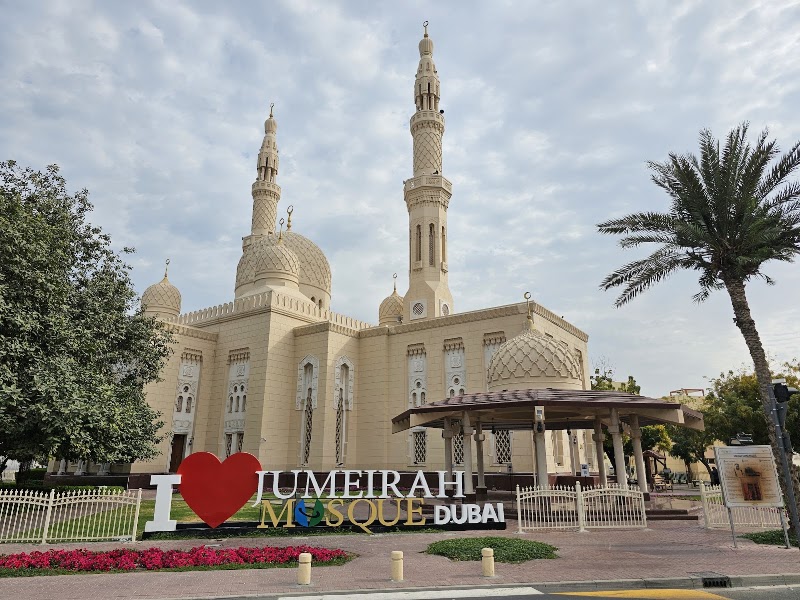 Jumeirah Mosque, Dubai