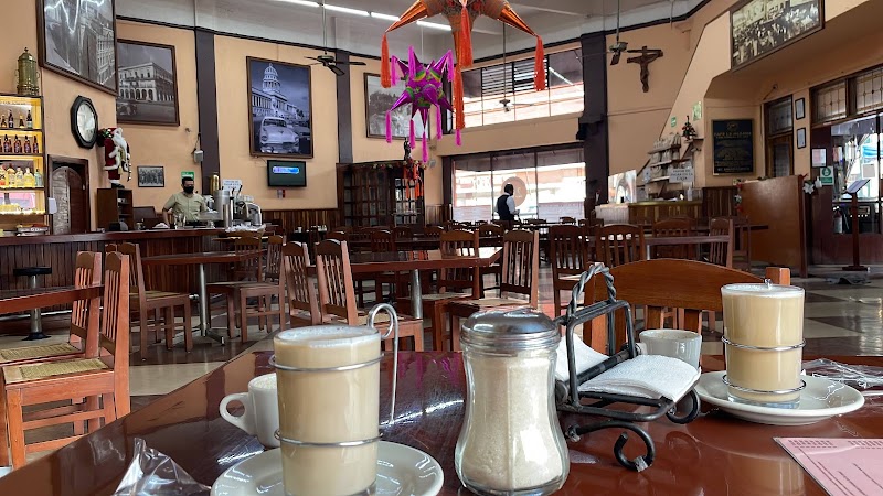 Café La Habana, Mexico City