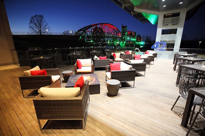 42 bar and table, Little Rock
