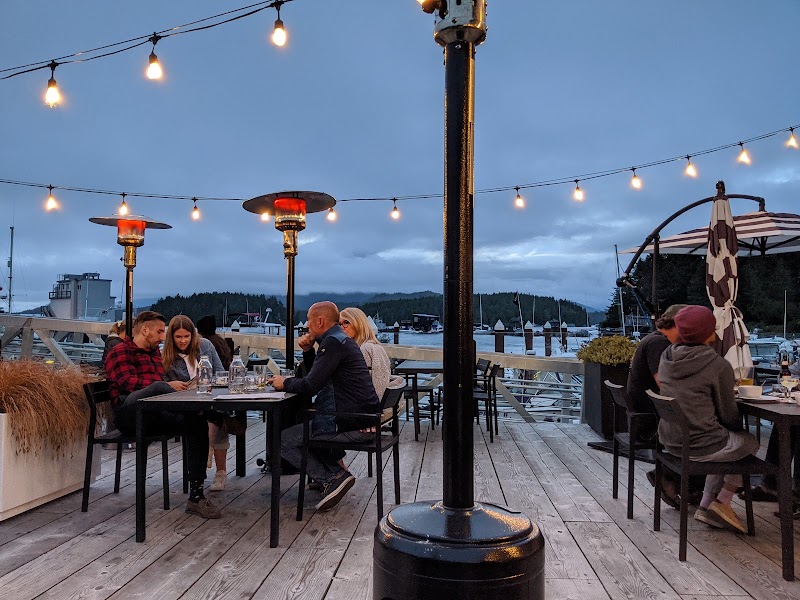 The Hatch Waterfront Pub, Tofino