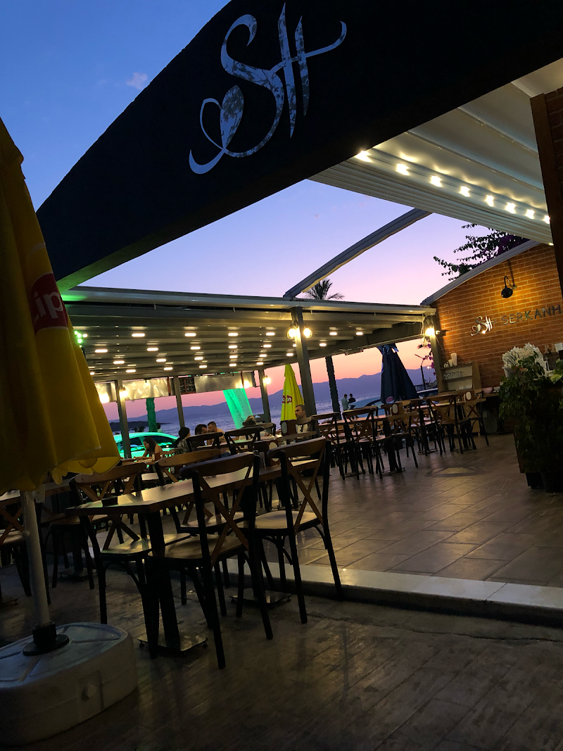 Serkanhamza, İzmir