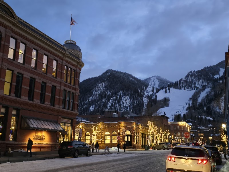 ELKS Building, Aspen