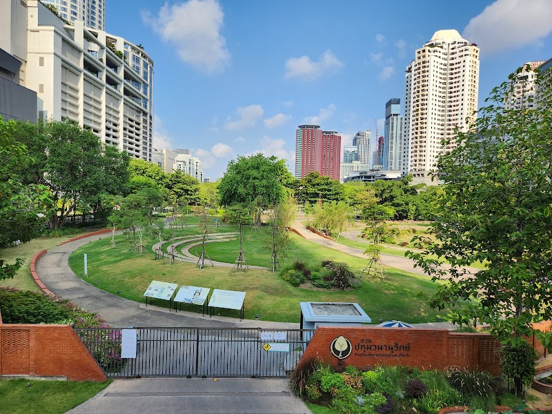 Pathum Wananurak Park, Bangkok