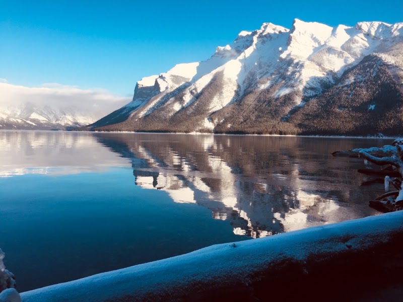 Lake Minnewanka, Banff