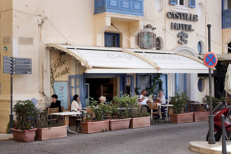 Cafe Castille, Valletta