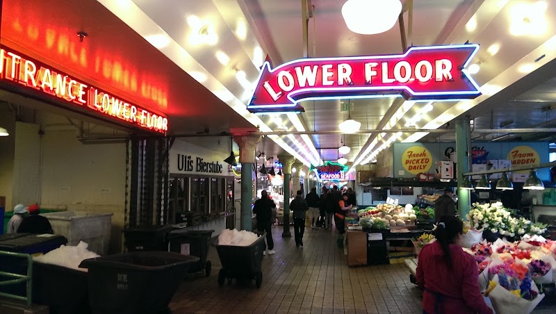 Pike Place Fish Market, Seattle