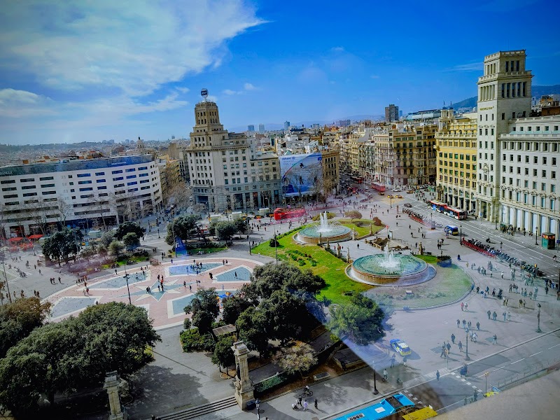 Plaça de Catalunya, Barcelona