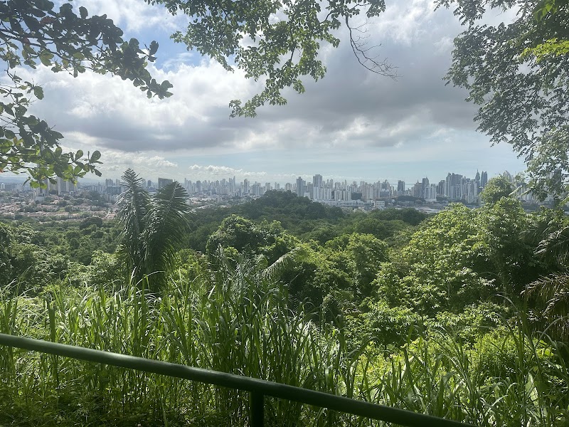 Metropolitan Natural Park, Panama City