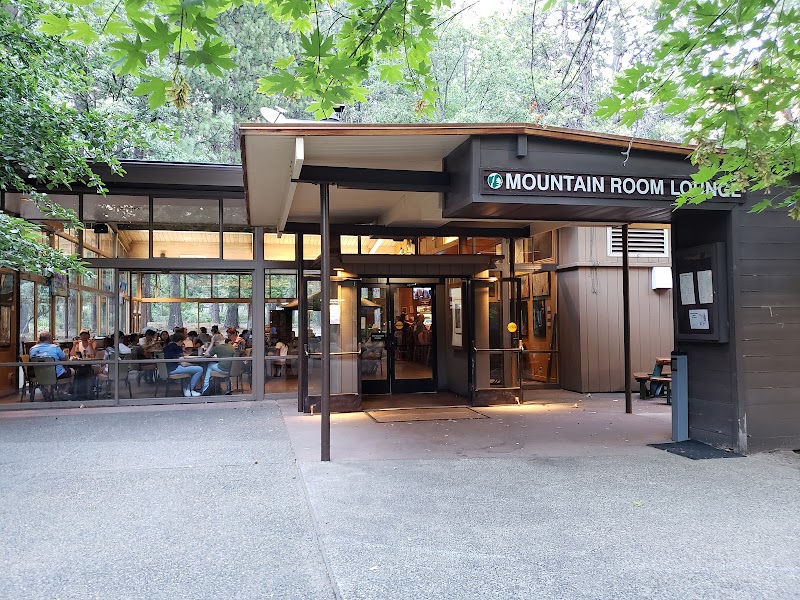 The Mountain Room Lounge, Yosemite National Park
