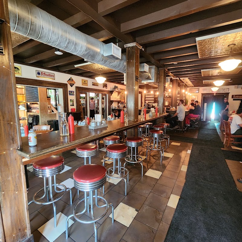 The Pharmacy Burger Parlor & Beer Garden, Nashville