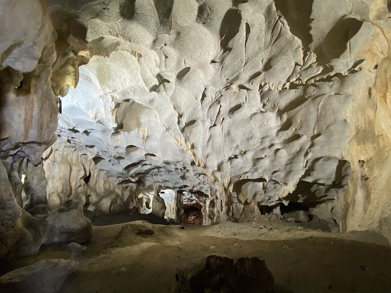 Karain Cave, Antalya