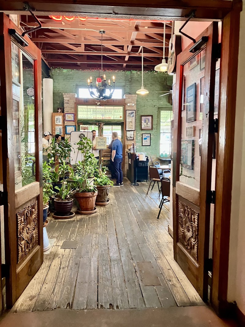 Güero's Taco Bar, Austin