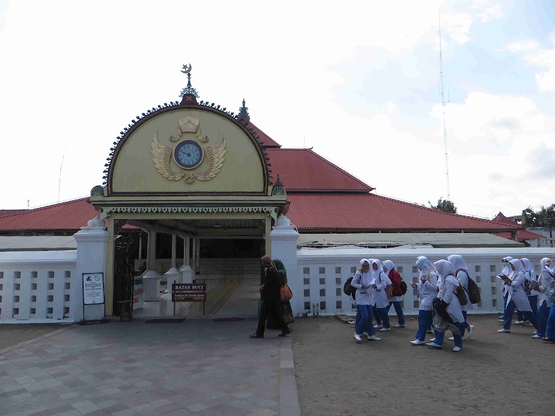 Kampung wisata kauman jogja, Yogyakarta