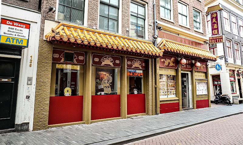 Hoi Tin, Amsterdam