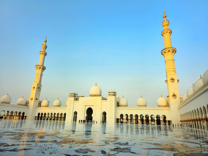 Sheikh Zayed Grand Mosque Center, Abu Dhabi