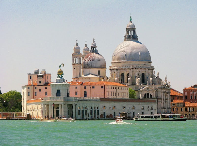 Basilica Santa Maria della Salute, Venice