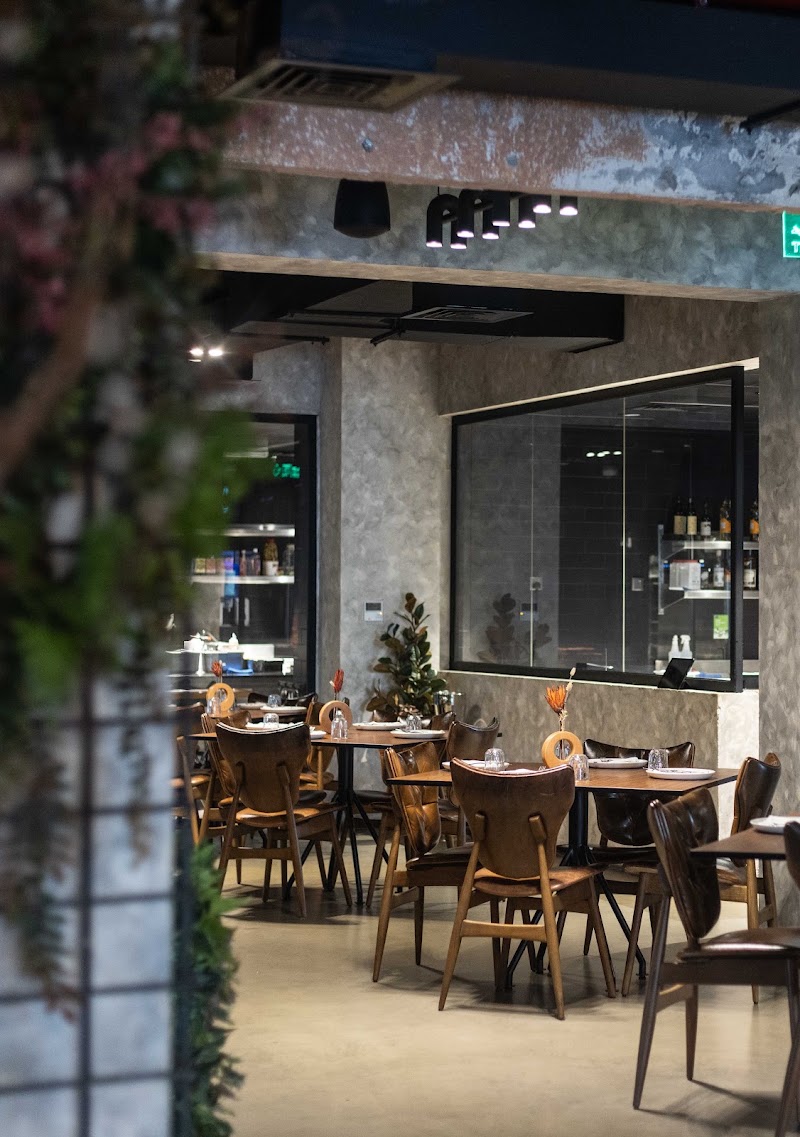 11 Woodfire, Dubai