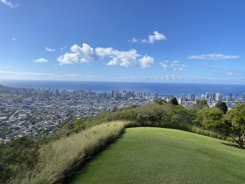 Tantalus Lookout - Puu Ualakaa State Park, Honolulu
