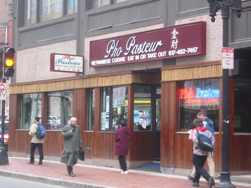 Phở Pasteur, Boston