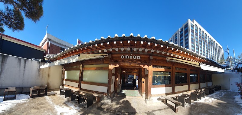 Cafe Onion Anguk, Seoul