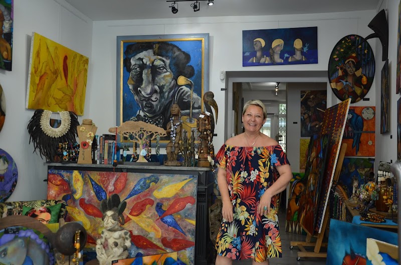 Art Gallery Lepa, Nice