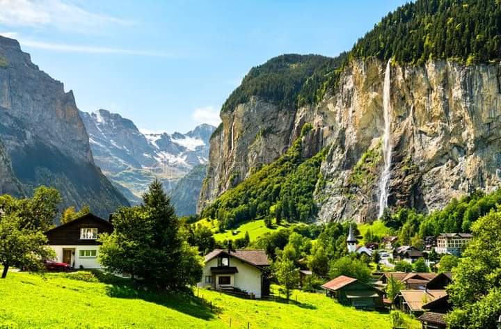 Staubbach Waterfall, Lauterbrunnen